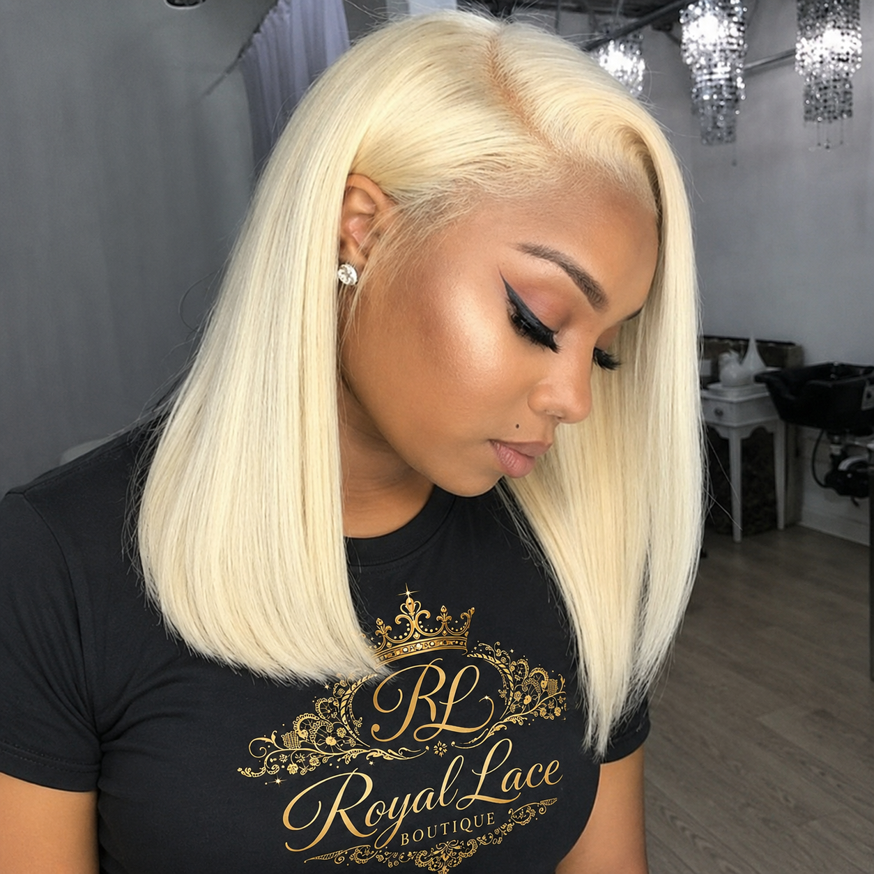 Perruque courte blonde 613, style bob, avec lace front, en cheveux humains doux et pré-épilés